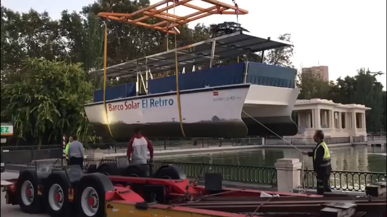 Nuevo barco solar para el estanque del Retiro
