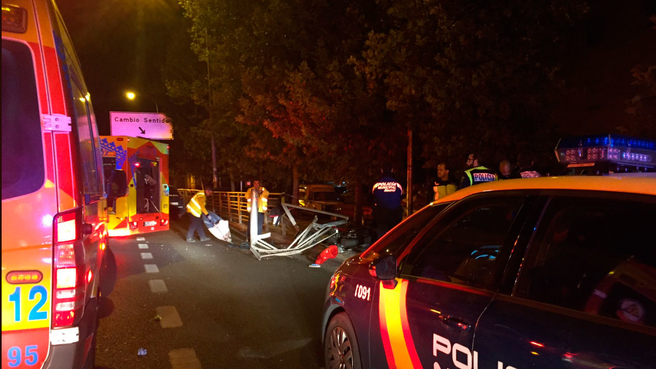 Dos heridos graves en un accidente de moto en el Paseo de Extremadura