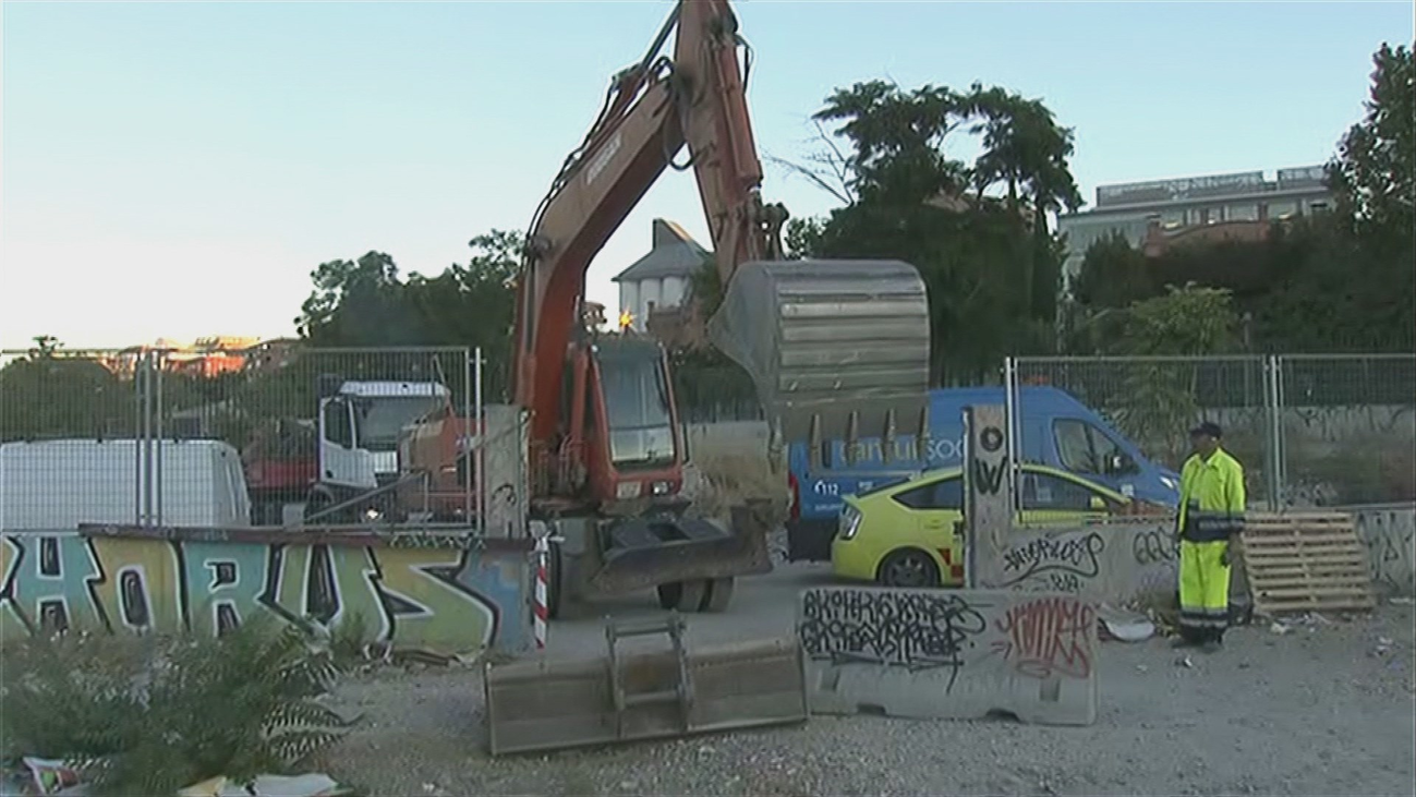 Comienza el derribo de las chabolas en el poblado de las Delicias