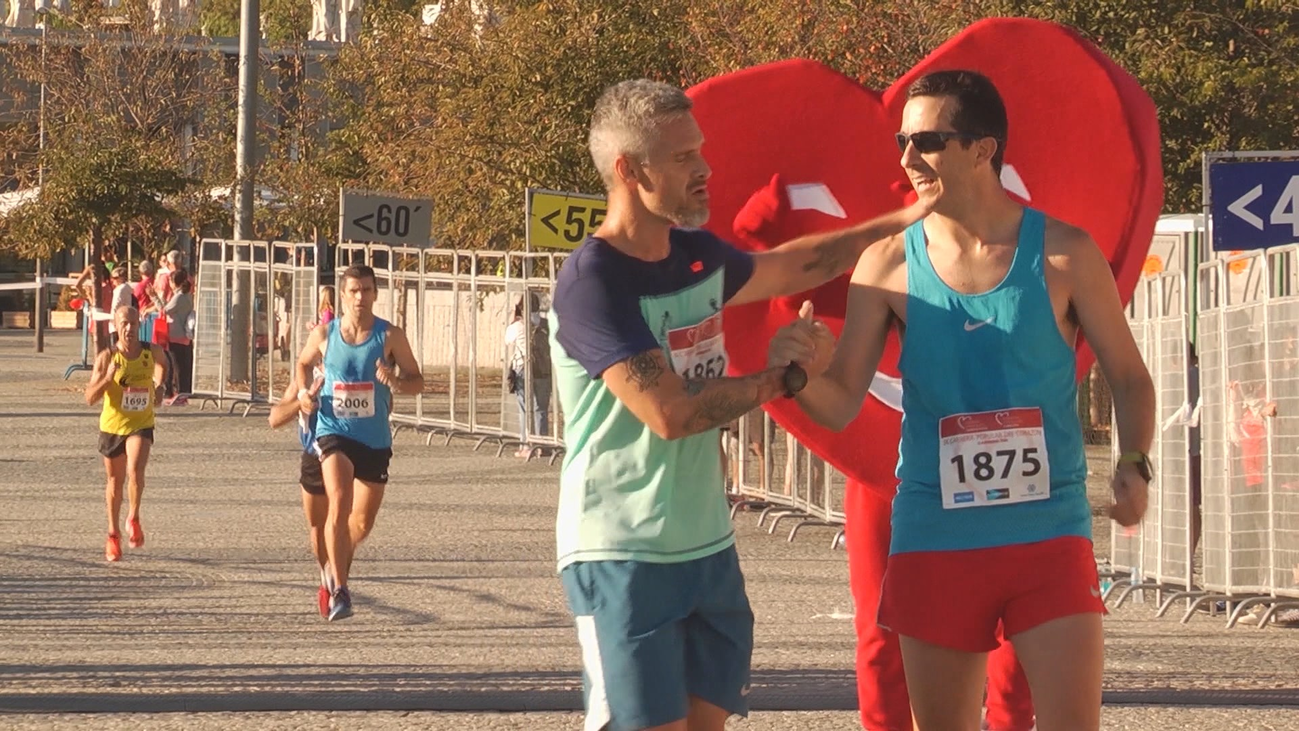 Más de 4.000 personas corren para concienciar contra la muerte súbida