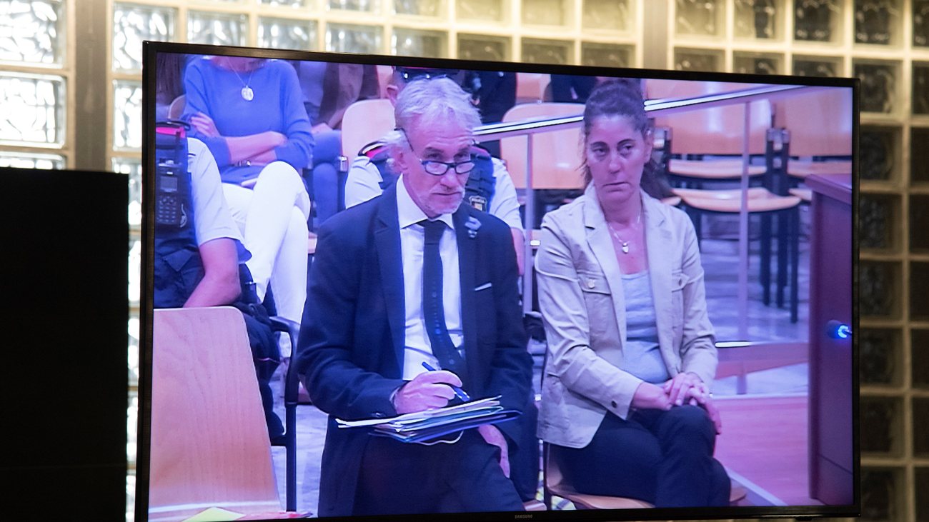 "Uso perverso de Nadia", duras palabras de la acusación a los padres de la niña