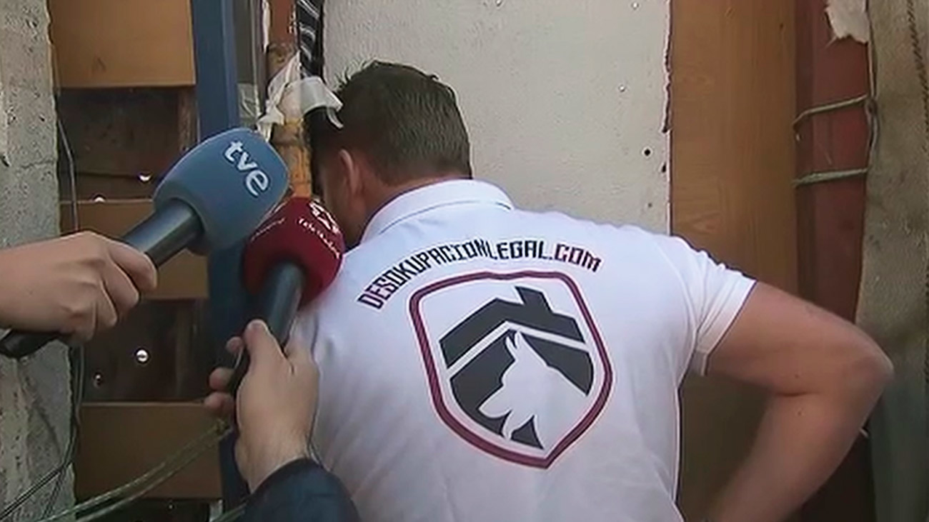 A punto de desalojar el “Narcosolar” de Vallecas