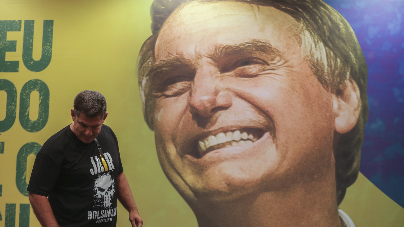 Bolsonaro gana las elecciones en Brasil y se queda a las puertas de la presidencia