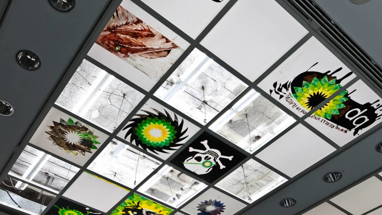 El artista alemán, Dierk Schmidt : "BP controló las imágenes de la contaminación en el Golfo de México"