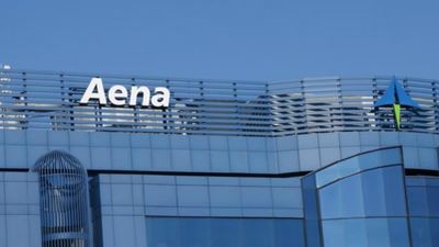 ¿Cómo puedes optar a un puesto de trabajo indefinido de bombero en AENA?