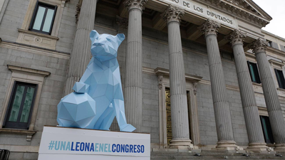 #UnaLeonaEnElCongreso cambiando la historia