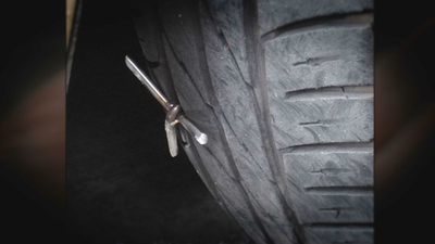 Los trabajadores del aeropuerto, hartos de los "pinchazos" en Barajas