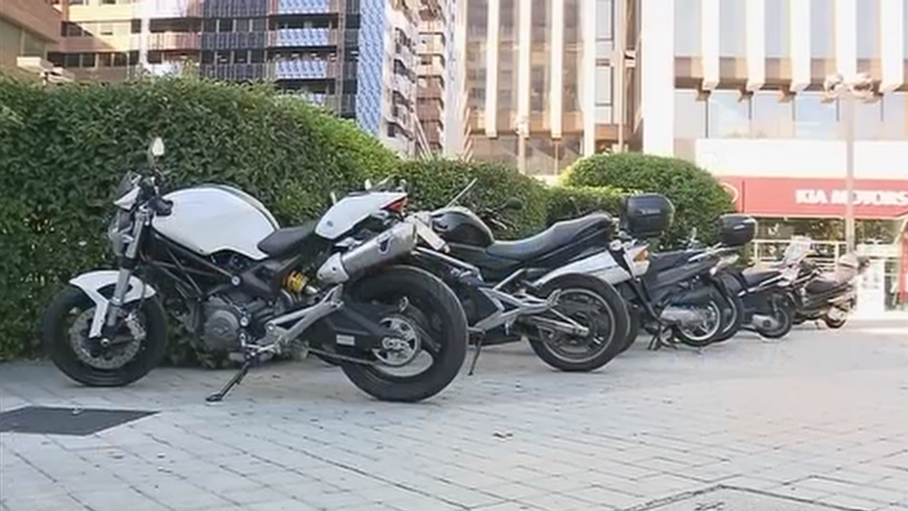 Los distintivos medioambientales, también para motos