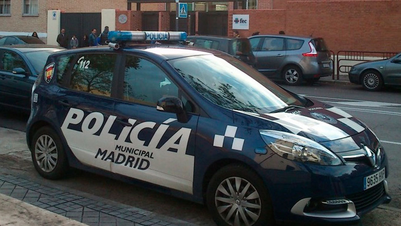 Vehículo de la  Policía Municipal de Madrid