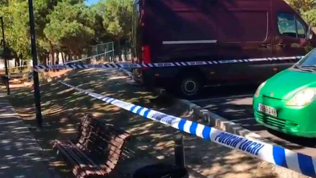 Localizado un cadáver dentro de un coche en Boadilla con heridas de arma blanca
