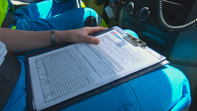 Así funciona el transporte de recién nacidos entre los hospitales