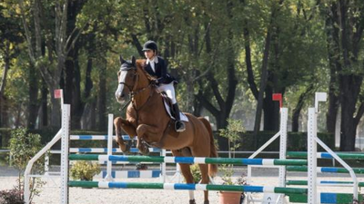 Decenas de jinetes muestran su talento en el Club de Campo Villa de Madrid