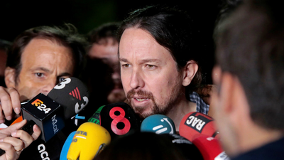 Iglesias insta a Sánchez "a moverse" tras su reunión con Junqueras