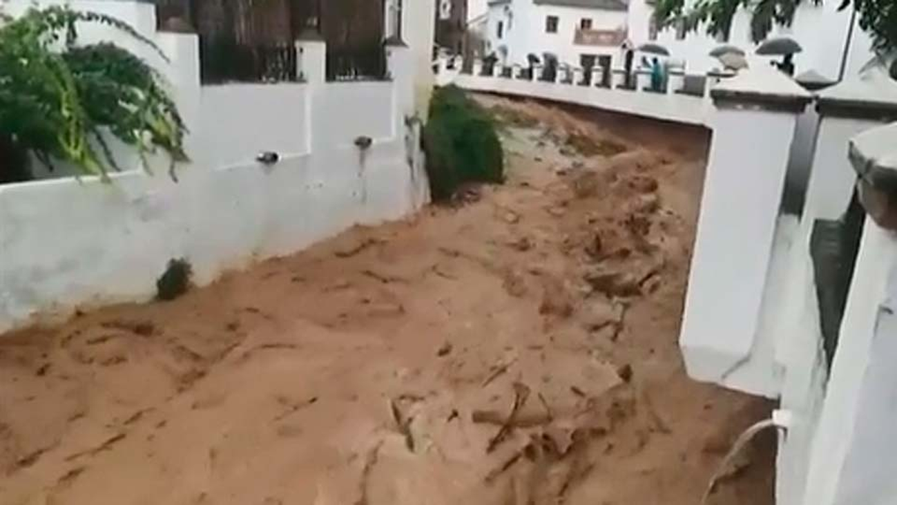 Málaga intenta recuperar la normalidad tras los destrozos povocados por las lluvias