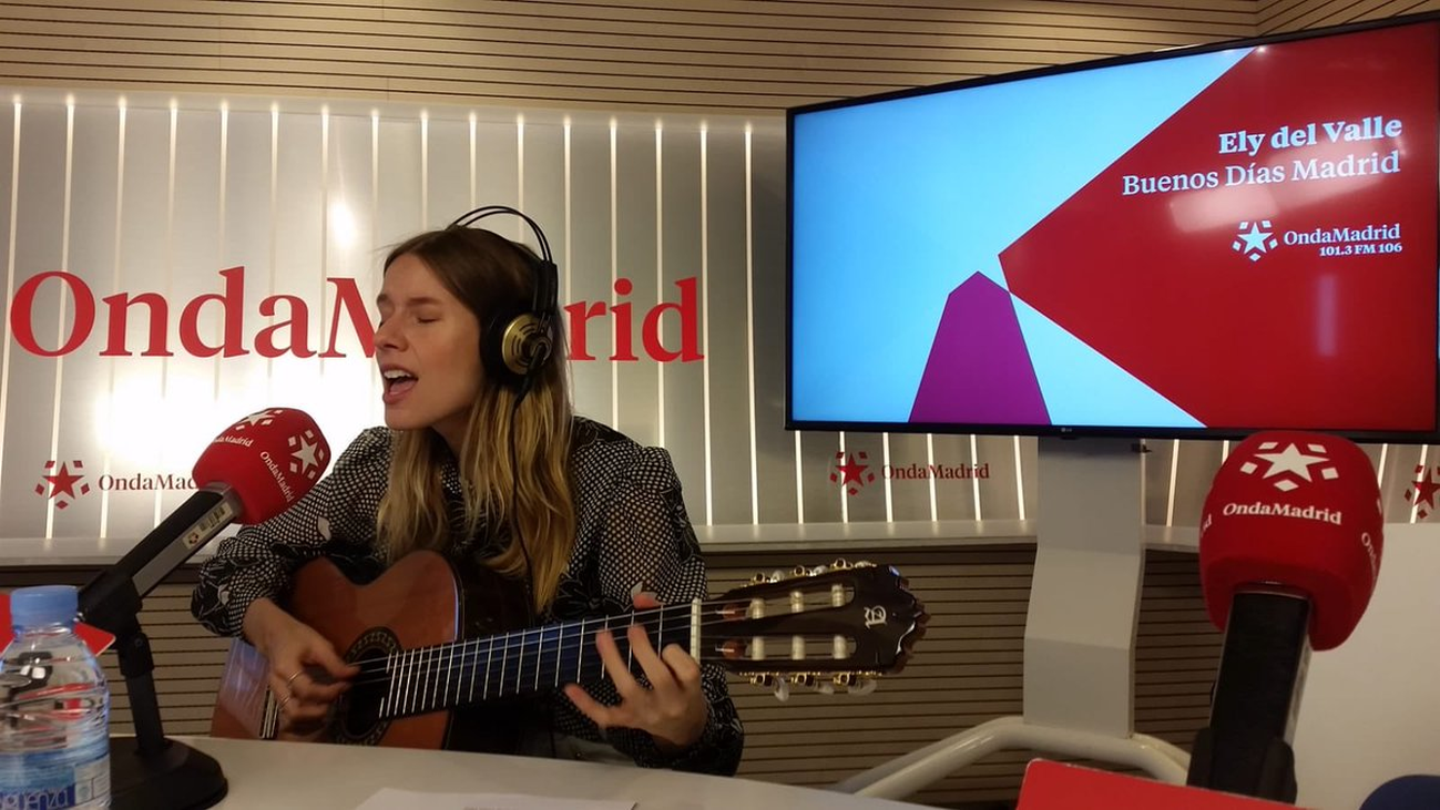 La actriz Manuela Vellés saca su primer disco