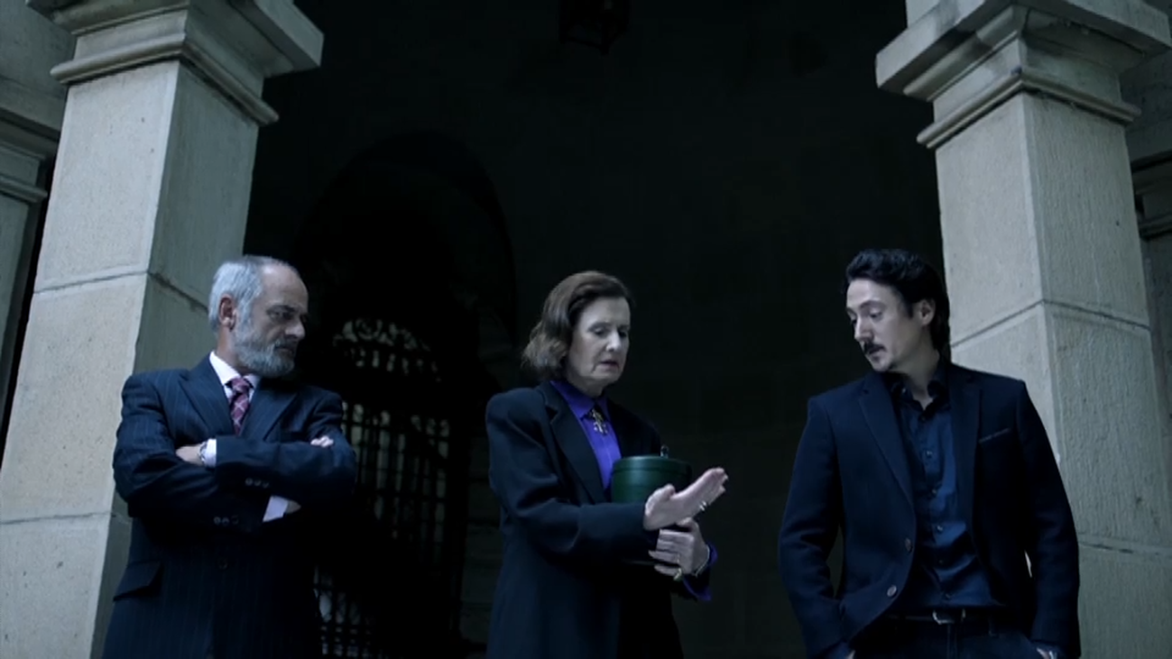 "¿Un piercing es eso que se pone en los pezones, no?"