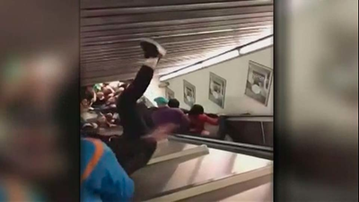 Más de 20 heridos, uno grave, tras desplomarse una escalera en el Metro de Roma