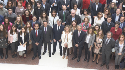 La Comunidad impulsa un plan para retener el talento joven en Madrid