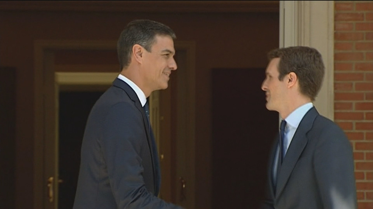 Casado pide a Sánchez que rompa relaciones con los independentistas y no con él