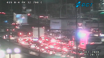 Varios accidentes provocan importantes atascos en la entrada a Madrid