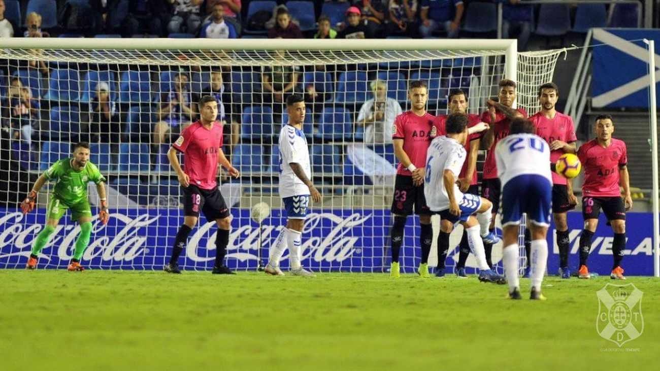 3-2. Una pletórica segunda parte da la victoria al Tenerife