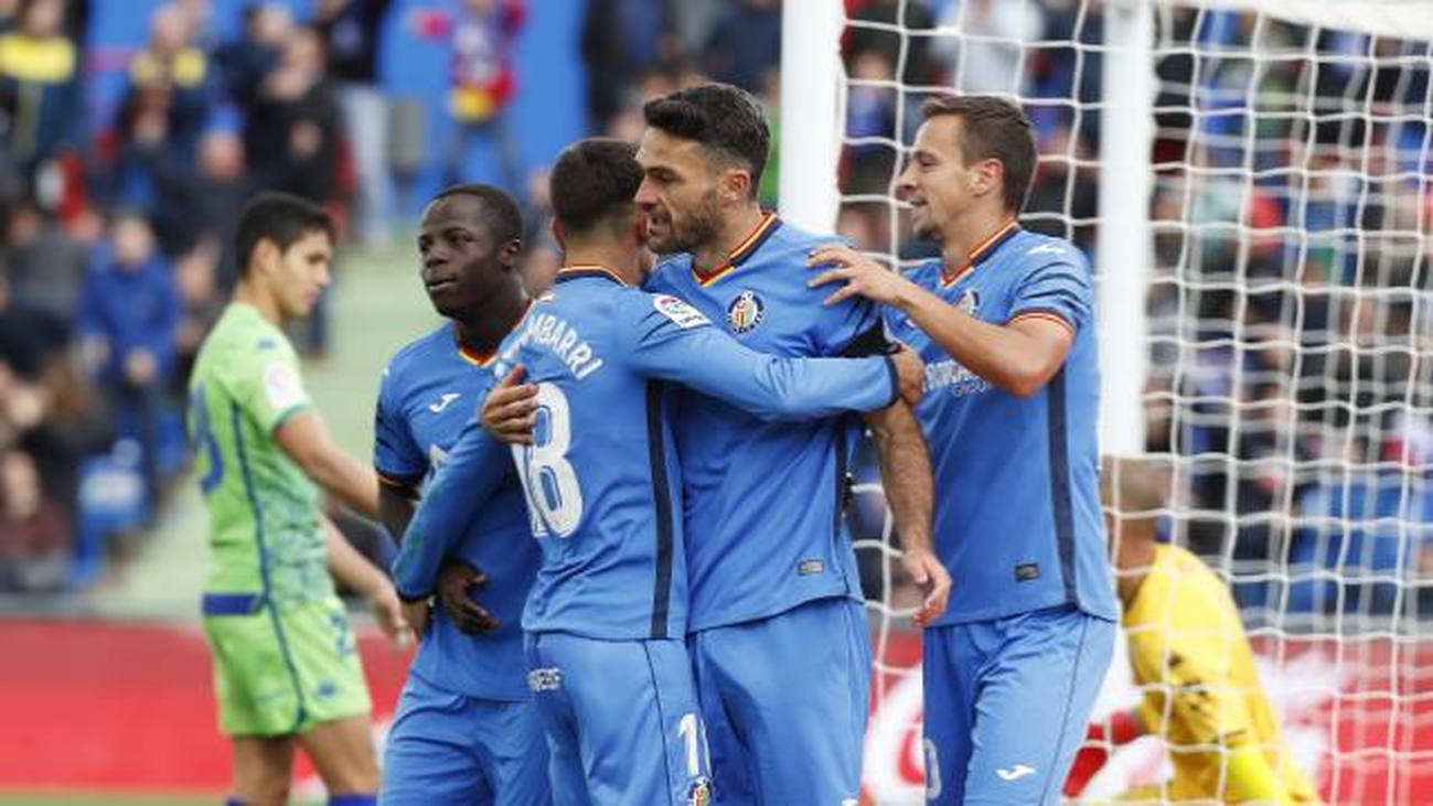 2-0. Un  gran Getafe baja al Betis de la nube