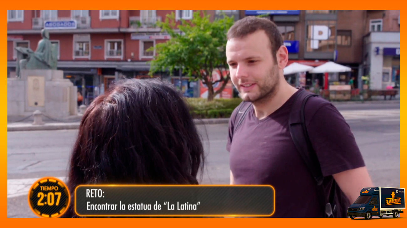 ¿Sabes quién fue Beatriz Galindo? Buscamos su estatua