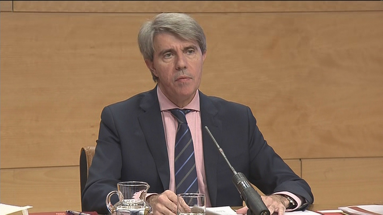 Carmena dice que Madrid Central es "la defensa de la salud" y Garrido una "locura" que causará un "perjuicio brutal"