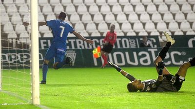 Segundo gol de Mata al Córdoba