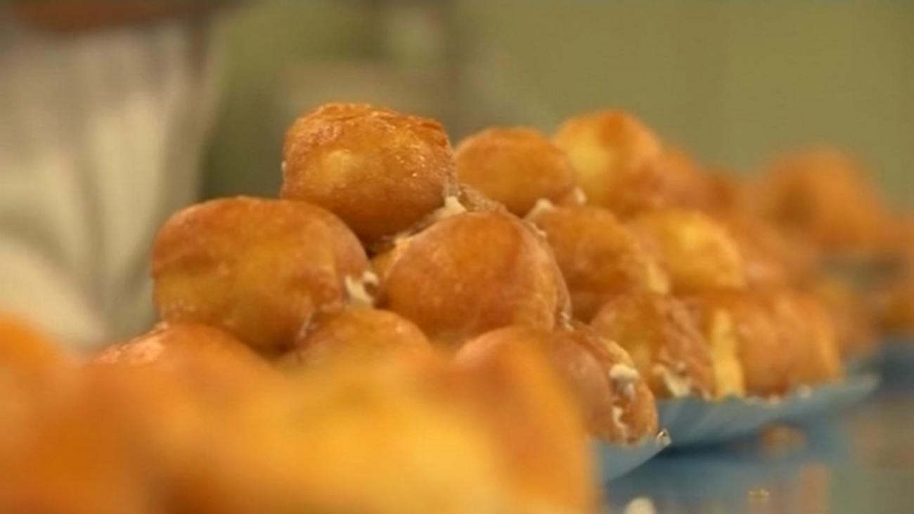 Buñuelos de viento, el postre estrella del Día de Todos los Santos