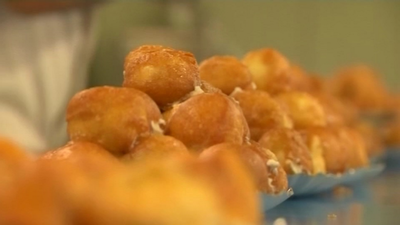Buñuelos de viento, el postre estrella del Día de Todos los Santos
