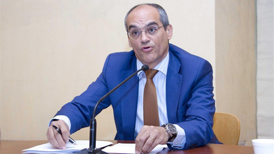 Van Grieken dice que "nunca" presionó al rector de la URJC