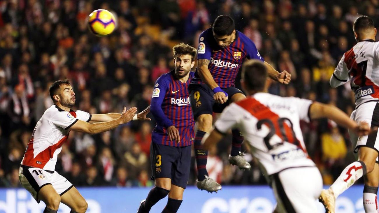 2-3. El Rayo Vallecano rozó la victoria ante el Barça