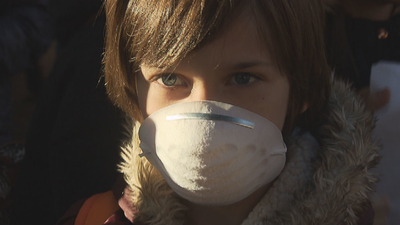 Padres de un centro de Leganés piden que se retiren las cubiertas con amianto