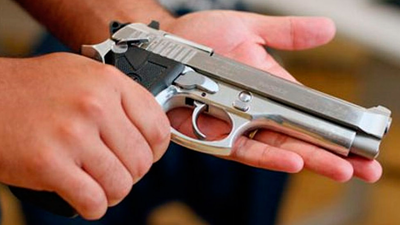 Detenido un hombre por almacenar armas en su vivienda