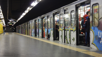 Garrido estudia aumentar la seguridad privada para frenar los ataques de grafiteros