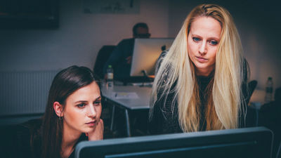 Prácticas en empresas para estudiantes y tituladas universitarias y de FP