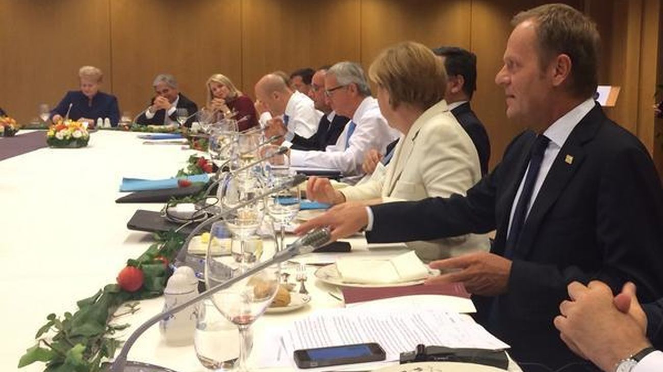 Los líderes de UE decidirán el  25 noviembre sobre el acuerdo del Brexit