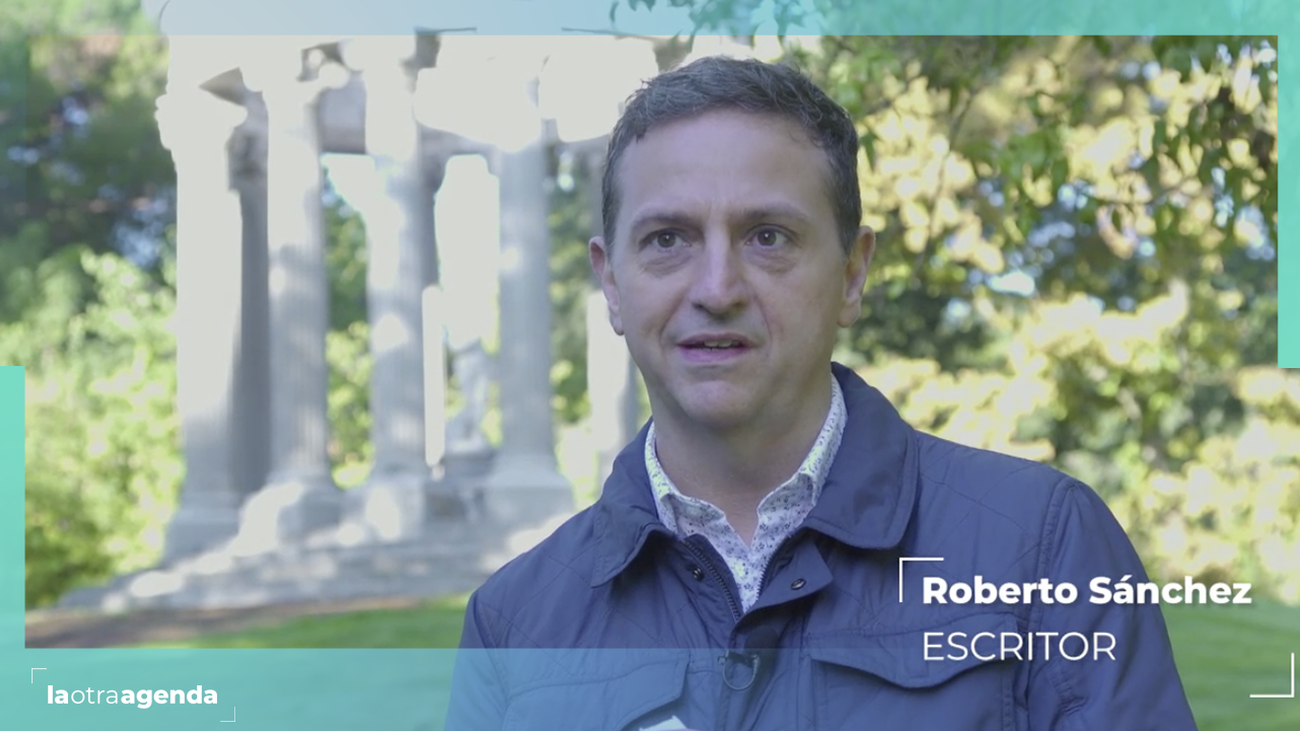 “Asesinos de Series”, la primera novela del periodista y escritor Roberto Sánchez