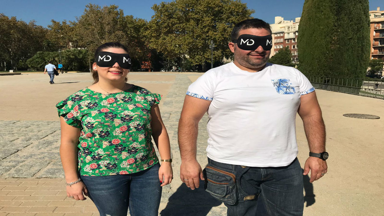 Cita a ciegas a bordo de un 600