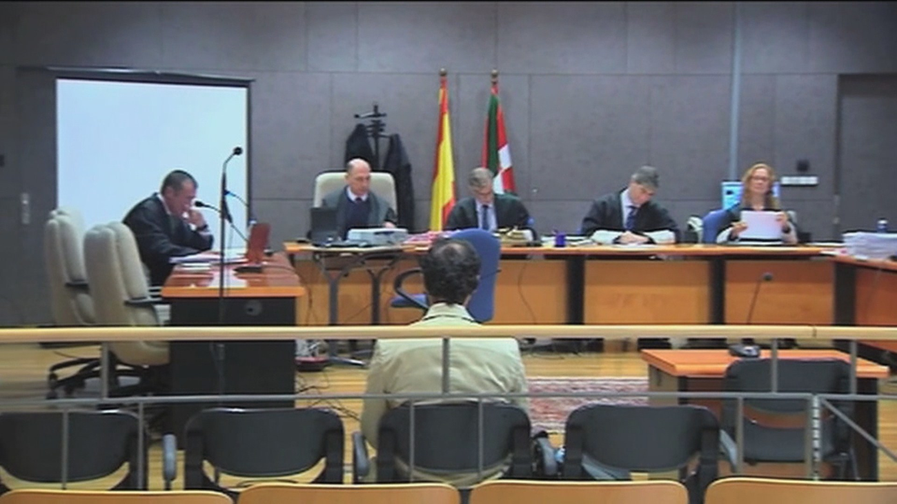 Once años de prisión para un exprofesor acusado de abusos sexuales a un niño