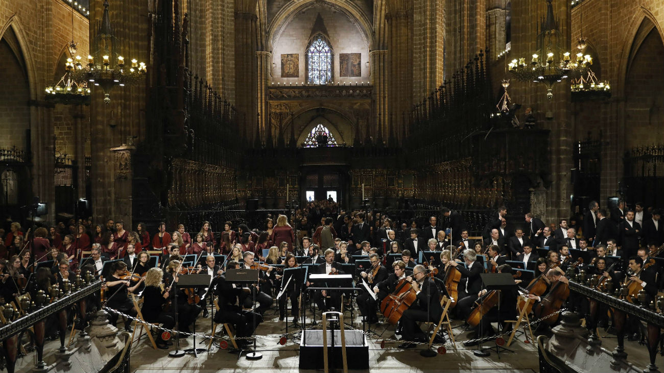 El Réquiem de Verdi inunda la Catedral de Barcelona por Montserrat Caballé