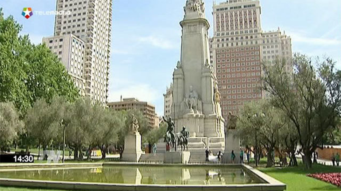 El monumento a Cervantes de la plaza de España ya es Bien de Interés Patrimonial
