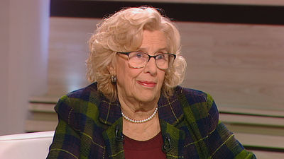 Carmena  se vuelve a caer en su casa y se rompe el tobillo