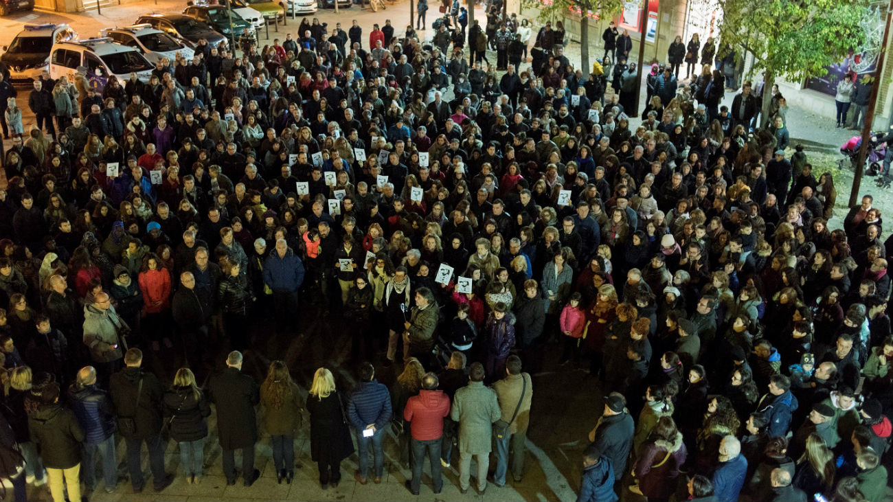 Concentración en Monzón en repulsa por el asesinato de Rokhaya