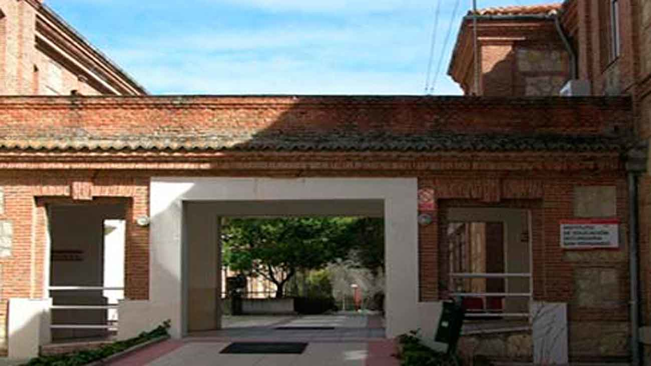 Preocupación por el traslado de menores extranjeros al IES San Fernando