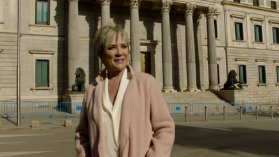 ’40 años de libertad’: Telemadrid rinde homenaje a la Constitución con un documental y un programa presentado por Inés Ballester