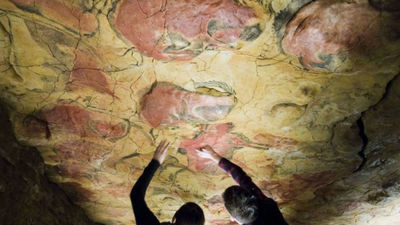 Altamira ya es accesible para sordos y mudos con una aplicación para móvil