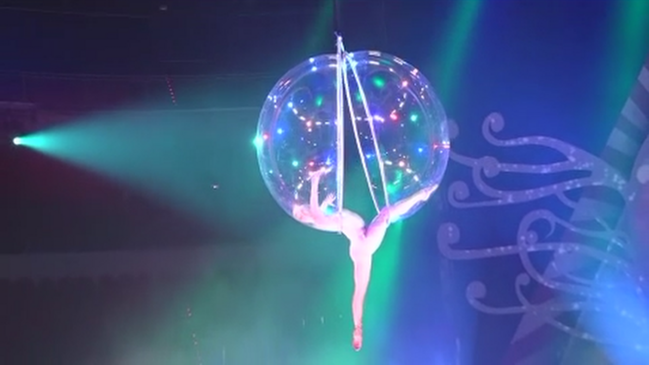 Nos colamos en el ensayo del espectáculo navideño del Circo Price