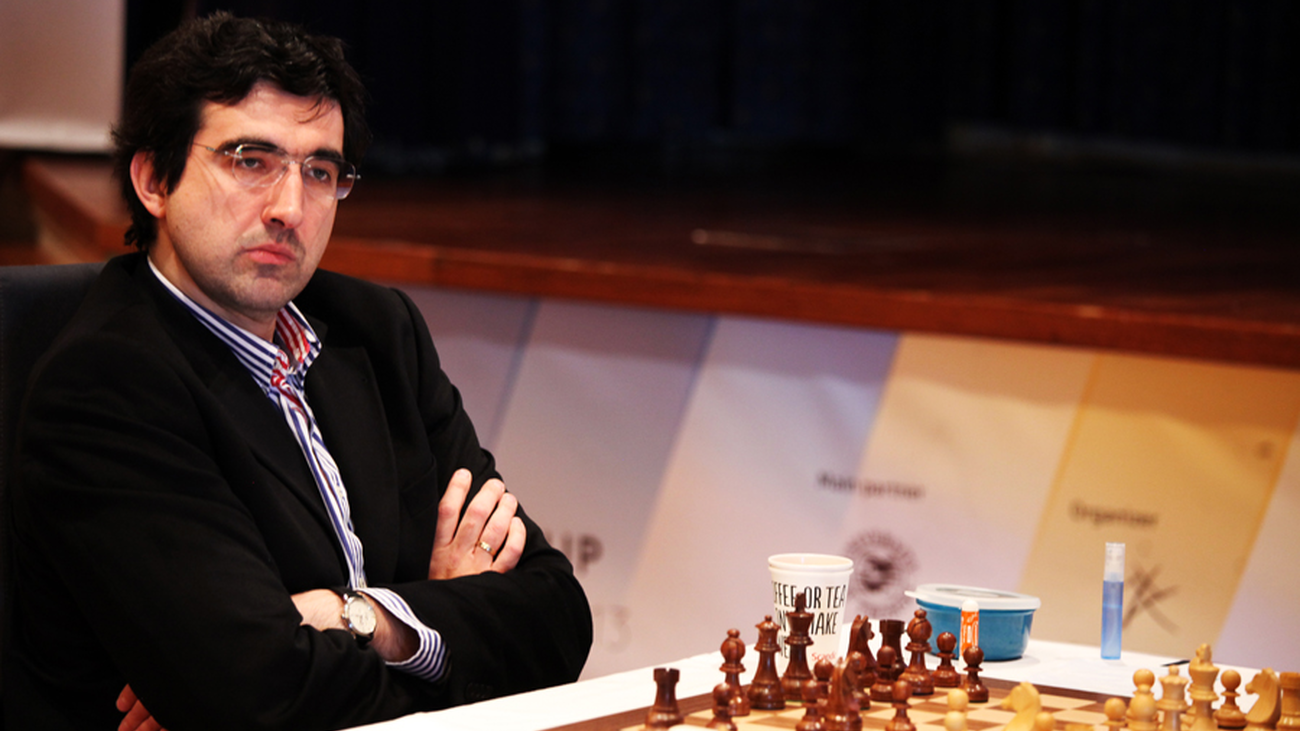 Krámnik se enfrenta a 30 jugadores en el Club de Campo